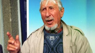 Радой Ралин още пита: „Мокриш ли  котето?“