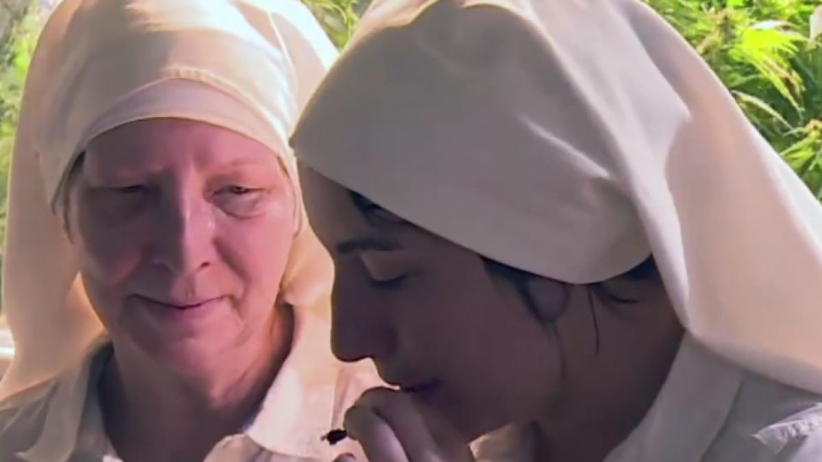 Това никъде не сте го виждали: Монахини отглеждат марихуана (ВИДЕО)