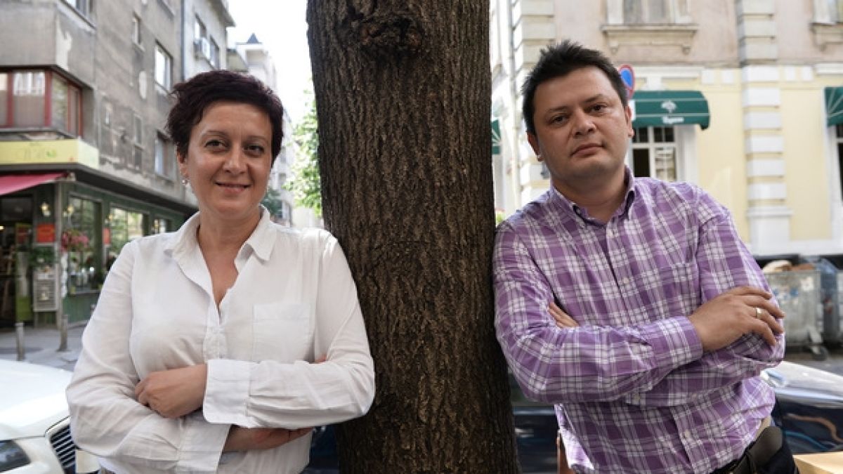 Скандалът АРГО-гейт набира скорост! Продавач на презервативи "събира по офисите" хора за протест