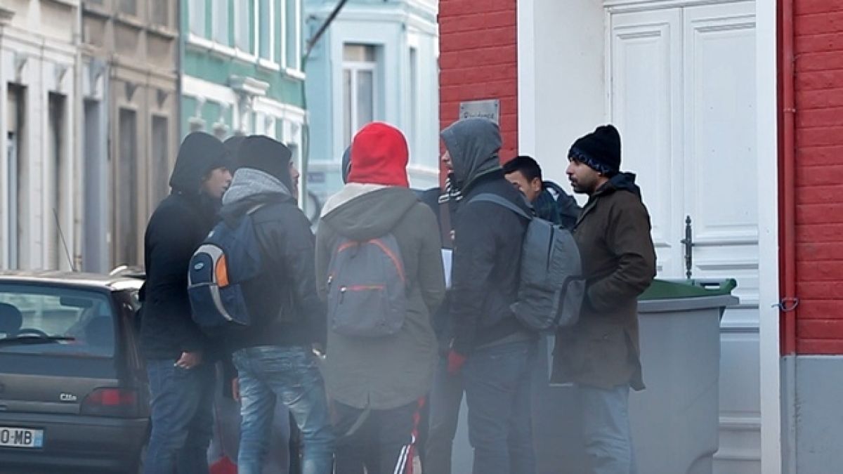 Подивели бежанци се млатиха близо до „Джунглата” в Кале, има пострадали