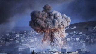 Сирийски медии гръмнаха: Израел бомбардира летището в Дамаск! (СНИМКИ/ВИДЕО)