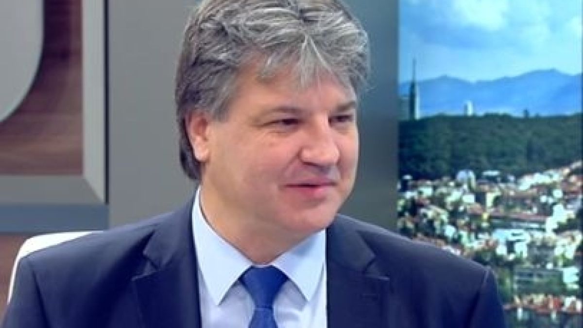 Димитър Узунов захапа "пречупения човек" Лозан Панов: Да не се прави на многострадална Геновева, а да каже за какво си е говорил с адвокат Тодоров 