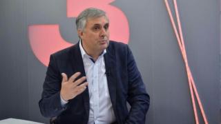 Калфин с любопитен коментар за Марешки, Борисов и Нинова 