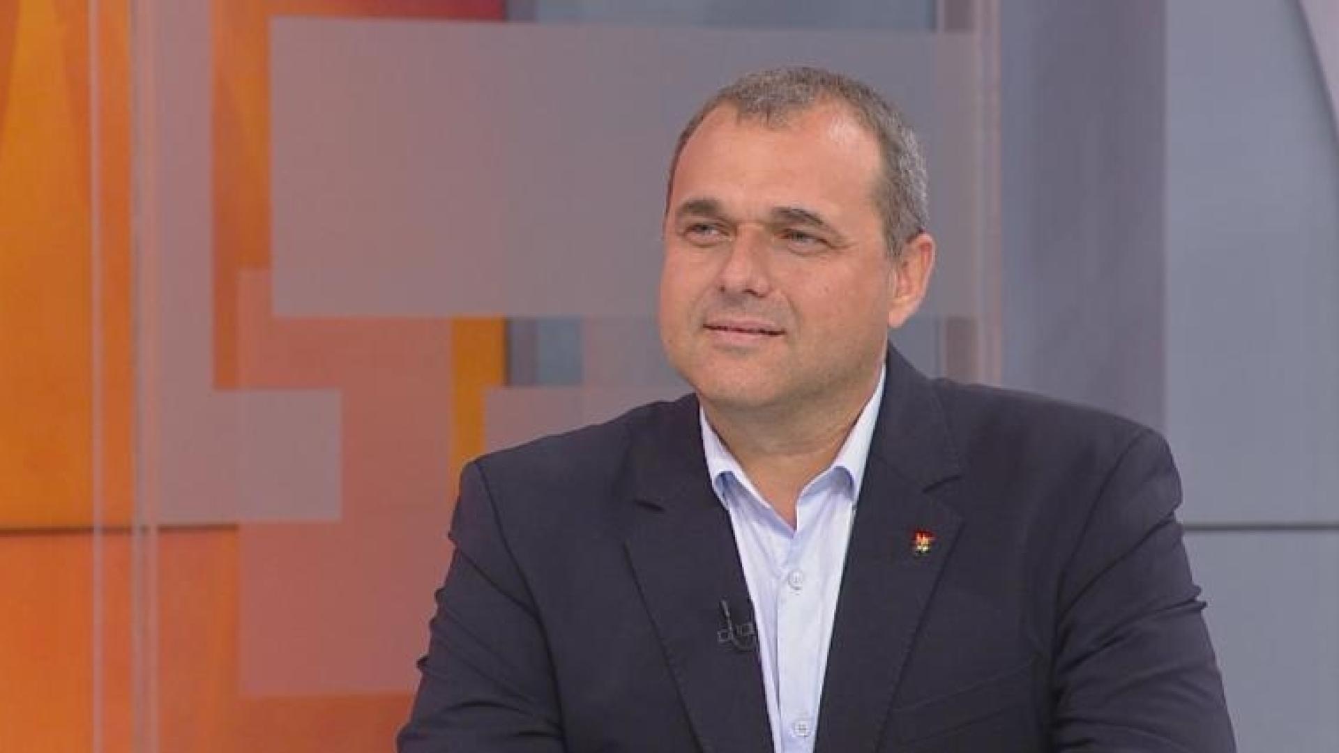 Искрен Веселинов: “Обединени патриоти” парламентарен живот нямат