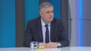 Ивайло Калфин: По-високите заплати ще доведат и до по-високи пенсии