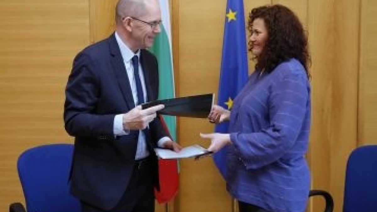 Важна новина, свързана с парите, които ще потекат към България