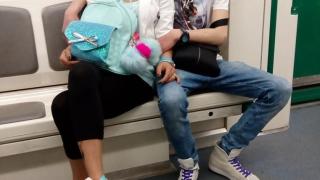Потресен читател на БЛИЦ разкри какво му се случи в столичното метро (СНИМКИ)