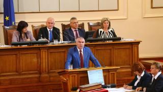 Марешки с тежки думи от трибуната на Народното събрание, "Воля" напусна гръмко залата!