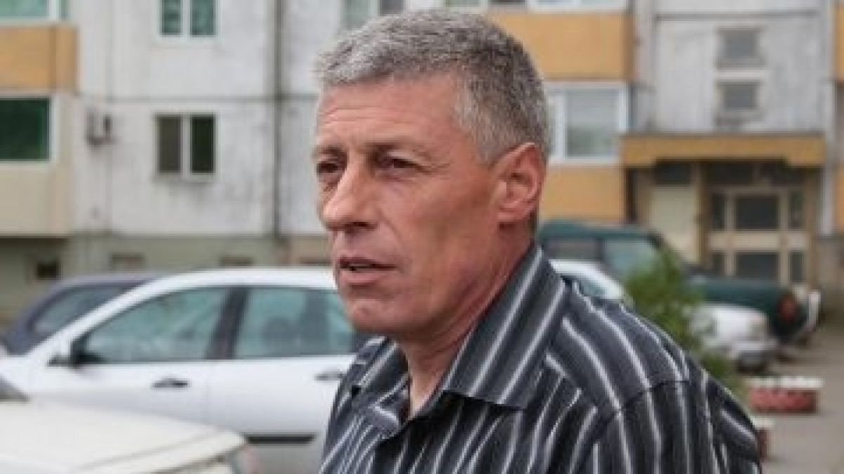 Ето го Пламен, героят, който успя да спаси баба Добра от ало измамници (СНИМКИ)