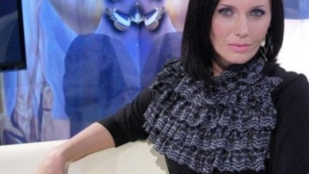 Това Мария Силвестър ли е!? Водещата направо не стъпва по земята!