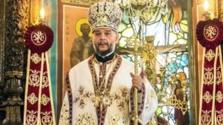 Старозагорският владика взриви мрежата с химна на Червената армия в изпълнение на китайски военен хор, протестъри злобеят! (ВИДЕО)