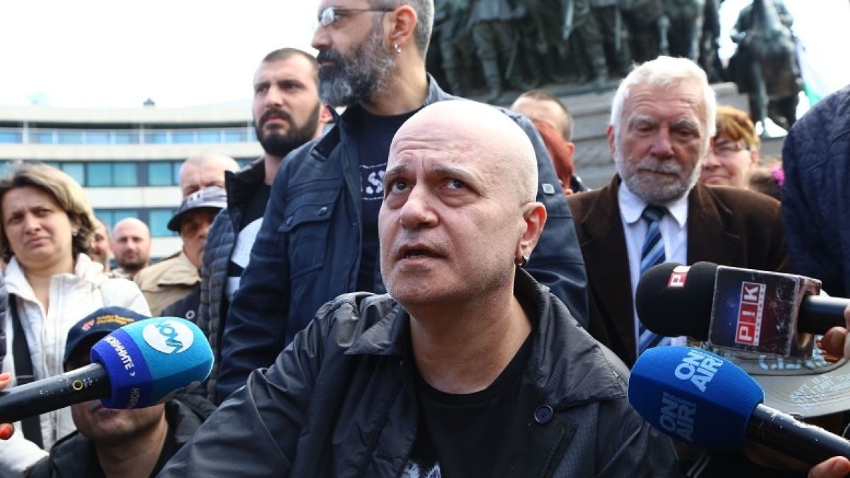Политолог: Акули ще изядат с парцалите Трифонов, ако влезе в политиката (ВИДЕО)
