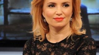 Ирина Тенчева показа колко е пораснал синът й Спас! Вижте дали прилича на майка си! (СНИМКА)