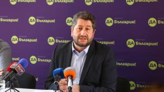 Христо Иванов се омота като пате в кълчища за "Аргогейт" и "черния лебед" на Лозан Панов