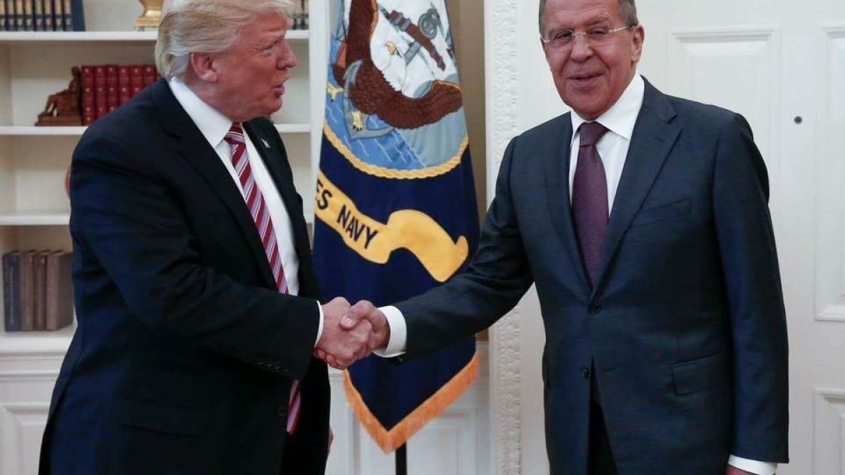 Washington Post тръби: Тръмп разкрил на Лавров много секретна информация
