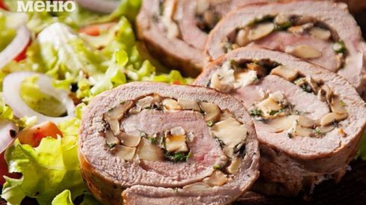 Ох, че вкусно! Това пълнено свинско филе с гъби и топено сирене се топи в устата!