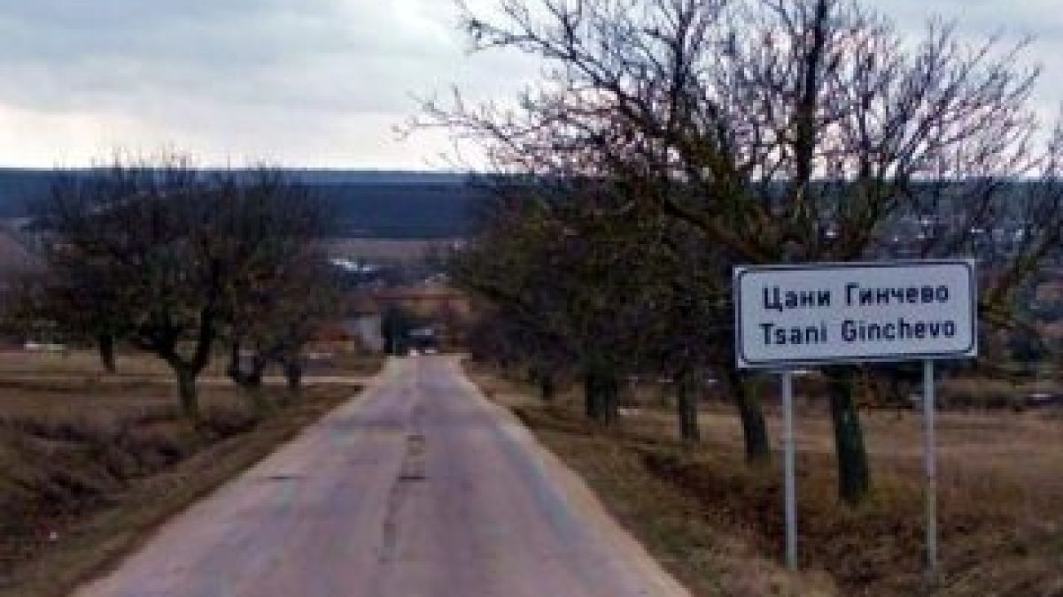 Селски кмет изостави избирателите си, за да стане... 