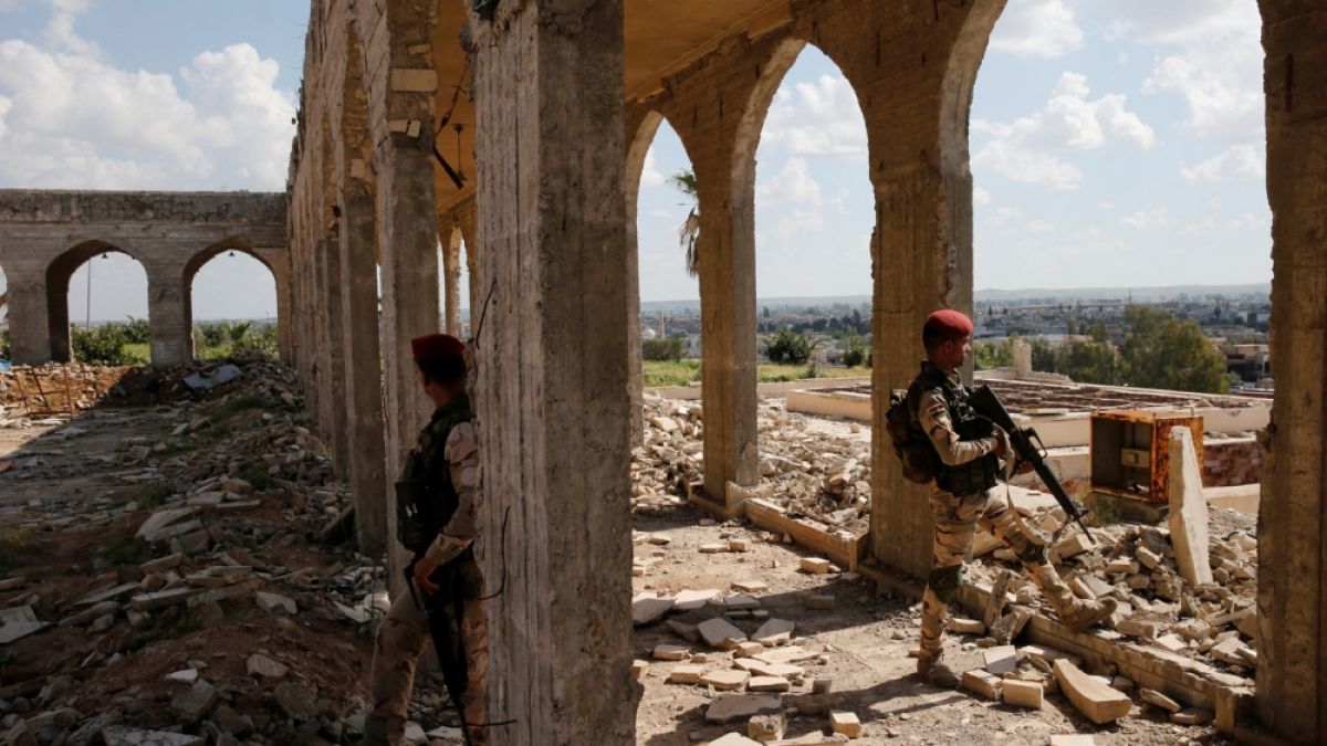 DeirEzzor News: САЩ са внедрили топшпионин в "Ислямска държава", вече е видял сметката на четирима главатари