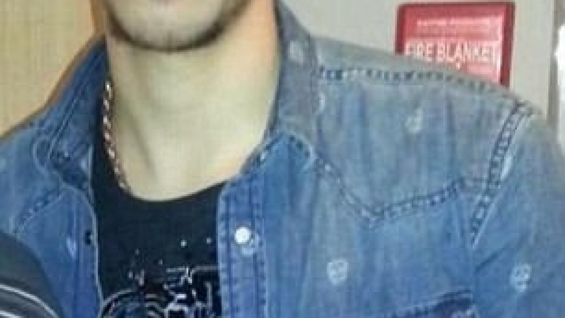 Касапинът от Манчестър страдал от подигравки, давел мъката си с водка и трева, а после хокал мюсюлманите, че не са достатъчно правоверни  