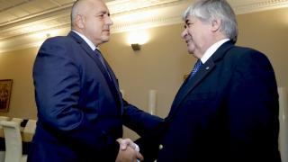 Станаха ясни подробности от разговора на Борисов с руския посланик днес и какво е показал премиерът на дипломата