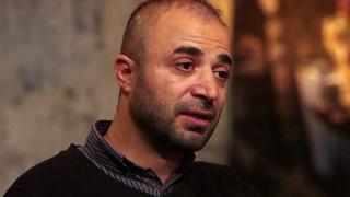 Ей Би Си Нюз разпространи шокиращи кадри как елитни командоси от Дивизията екзекутират терористи от ИДИЛ (СНИМКИ/ВИДЕО 18+)