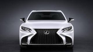 Новият Lexus със спортен характер (СНИМКИ)
