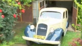 Лясковчанин възстанови уникална 80-годишна кола (ВИДЕО)