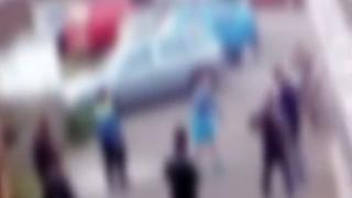 Викове, вулгарен език и чалга - така група младежи тормозят бургазлии всеки ден (ВИДЕО 18+)
