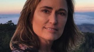 Джил беше 1 от 11 любовници и 3 съпруги в харема на нисък, дебел и плешив шейх, сега е уважавана по света бизнес дама