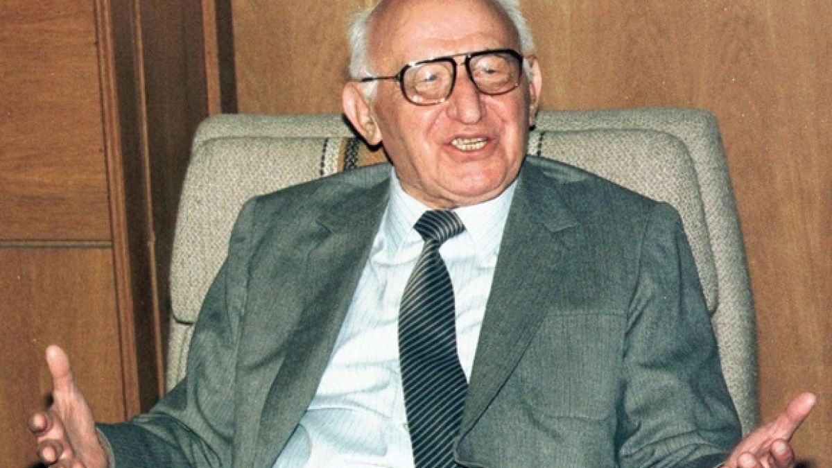Живков пръв заговоря за опасния уран