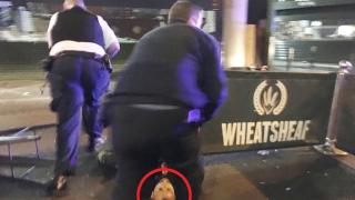 СНИМКИ (18+) на очевидци показаха момента, в който полицаите разстрелват терористите от „Лондон бридж” 