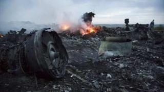 В Bellingcat измислиха нови „доказателства”, че MH17 е свален от руски „Бук”