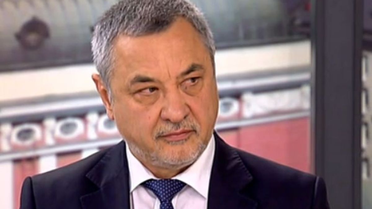 Страшен скандал между Елена Йончева и Валери Симеонов, патриотът я обвини в национално предателство, тя го затапи!