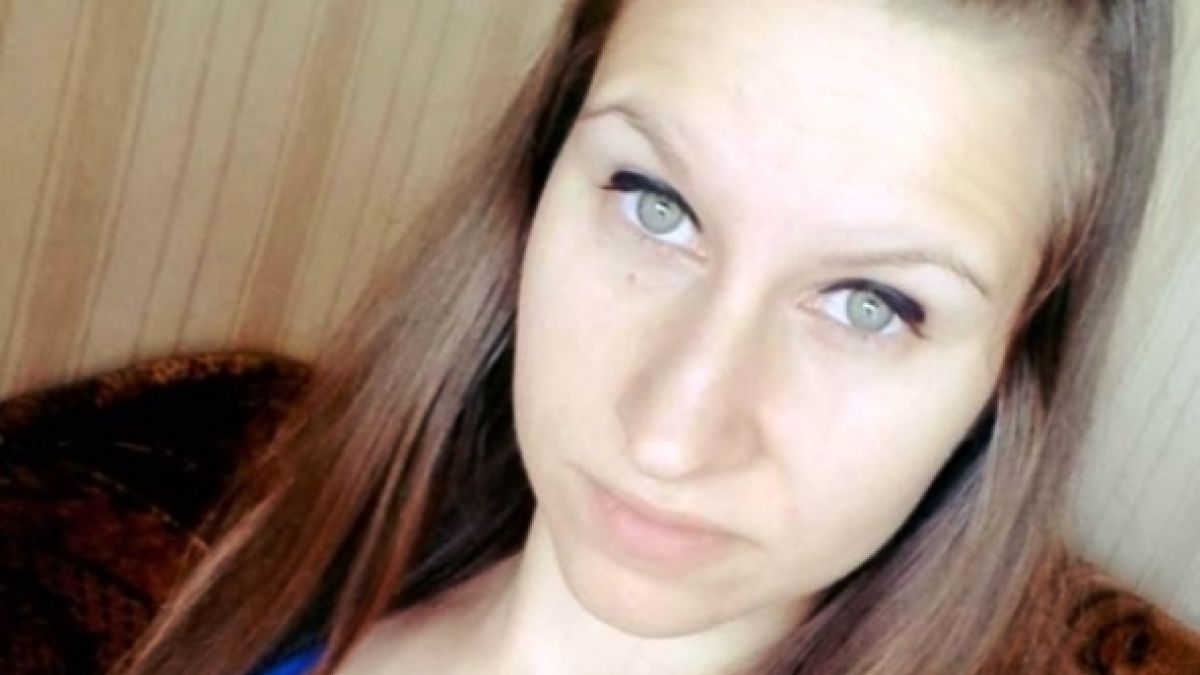 Мистериозен черен джип преследва родителите на загиналата преди година при съмнителни обстоятелства 19-годишна Веси от Габрово