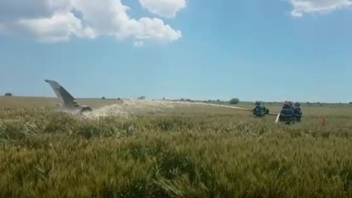 Първо ВИДЕО от жестоко разбилия се изтребител край Констанца