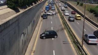 Само в БЛИЦ: Ексклузивно ВИДЕО показа в детайли адското меле на бул. "Акад. Иван Гешов" в столицата! 