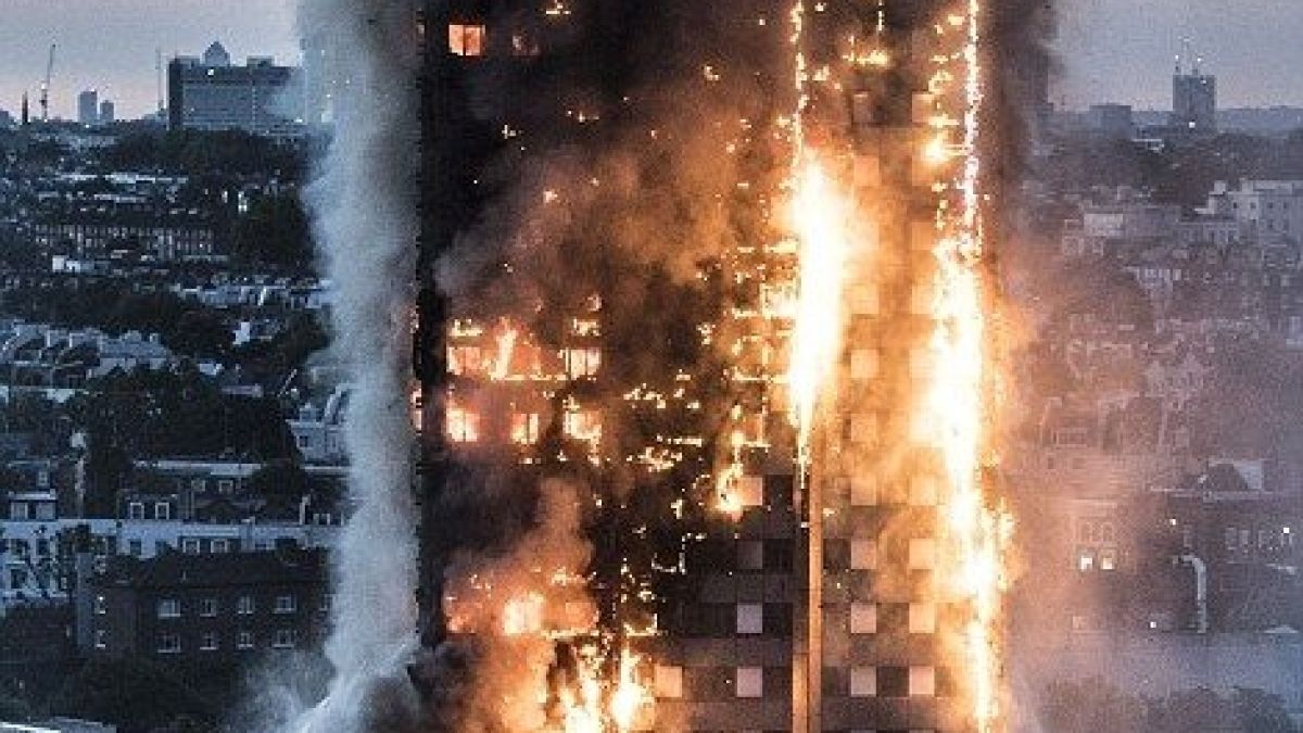 Стар хладилник и облицовка са причината небостъргачът в Лондон да пламне като факла? Вече изнасят първите тела (СНИМКИ/ВИДЕО 18+)