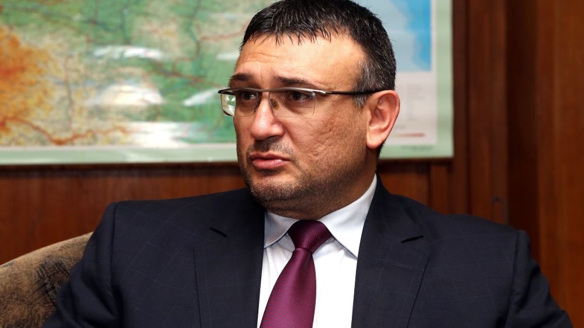 Главният секретар на МВР ексклузивно пред БЛИЦ за босовете, които наследиха Косьо Самоковеца и Митьо Очите, поръчковите разстрели и бежанците!