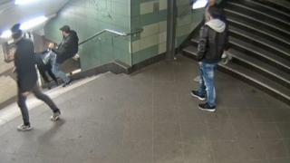 Започва делото срещу изрода Светослав, повалил жена в берлинското метро