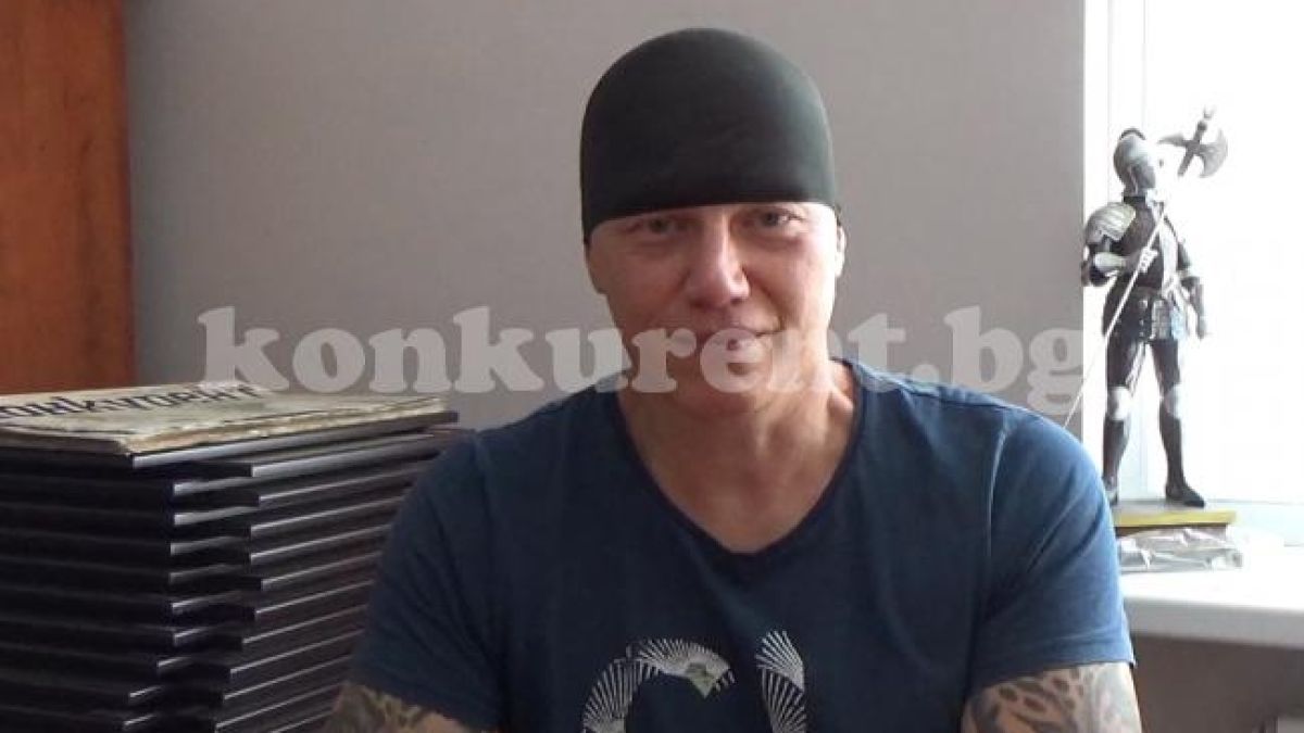 Врачански бизнесмен дава голяма парична награда, за да разбере кой е запалил колите му (СНИМКИ/ВИДЕО)