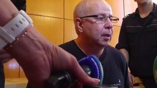 Шведът, ритнал камериерка, проплака: Вие били ли сте в български затвор? Знаете ли какво е там? (ВИДЕО)