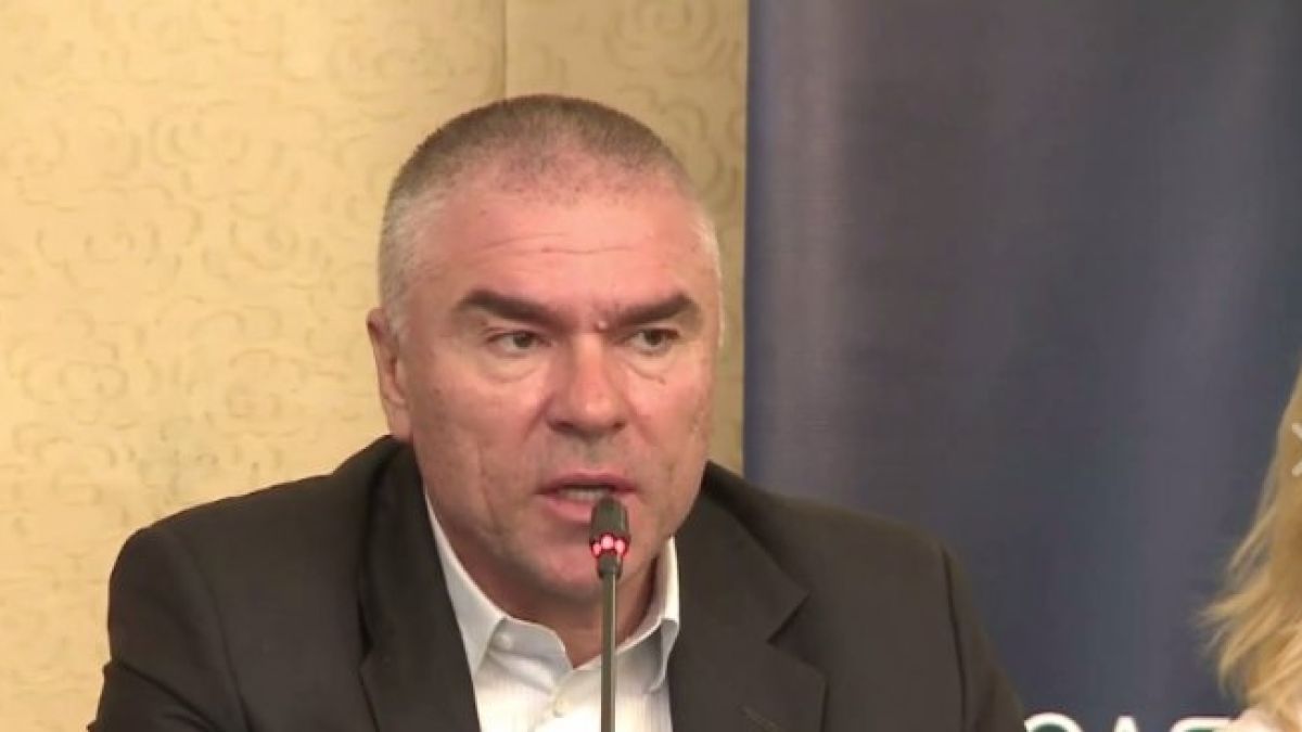Марешки направи страшно шоу в парламента!