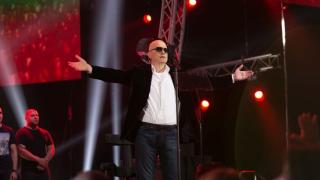 Слави Трифонов взриви "Арена Армеец" пред 15 000, вижте СНИМКИ на звездите от грандиозното шоу!