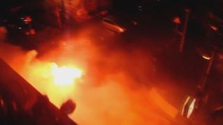Огнен хаос в Берлин! Запалиха барикади, има арестувани (ВИДЕО)