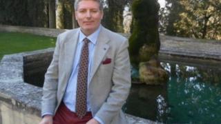 "Принца на Черна гора и Македония": Преследват ме международни шпиони!