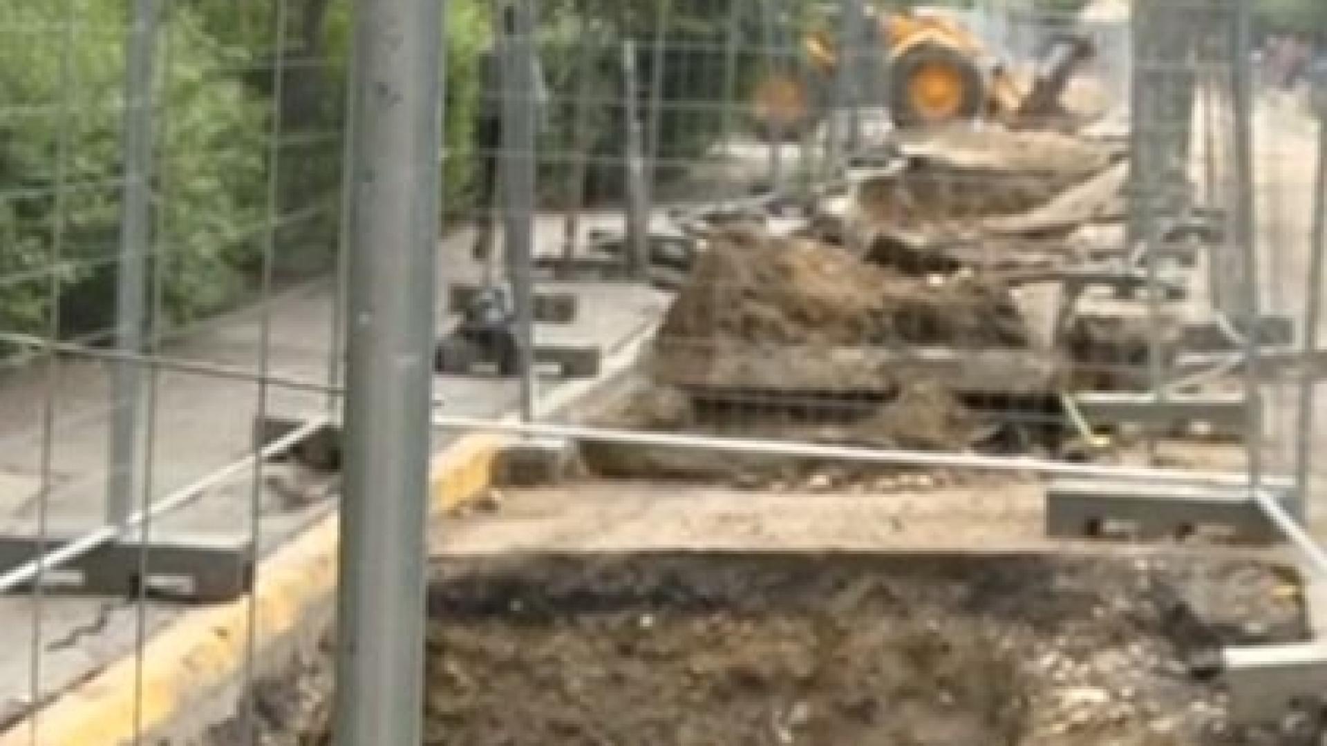 Близо 2 месеца жителите на столичния „Младост” 3 са на студен душ, от „Топлофикация” се оправдават с лошото време