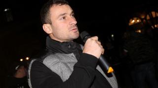 Ответна реакция: Журналисти искат да съдят Перата за обиди, писна им