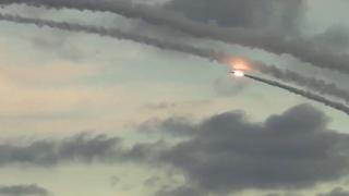 Руското МО обяви какво са поразили ракетите, изстреляни от кораби и подводница в Средиземно море (ВИДЕО)