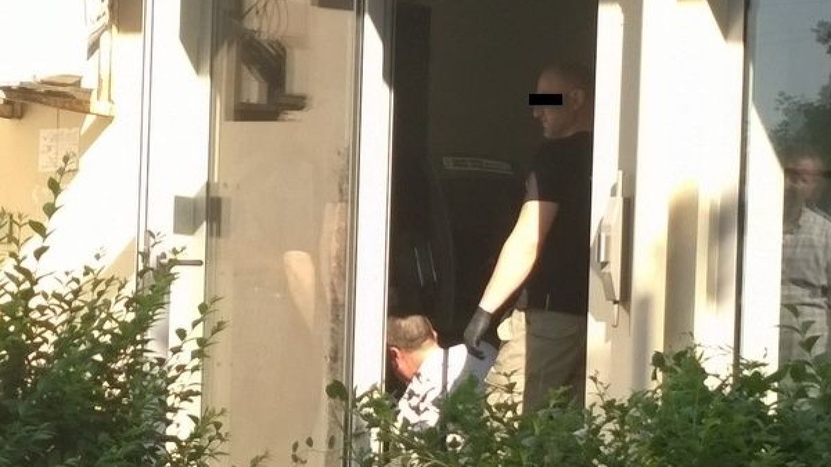 Обрат?! Банковите обирджии от Бургас останали с празни ръце, не успели да разбият метална каса