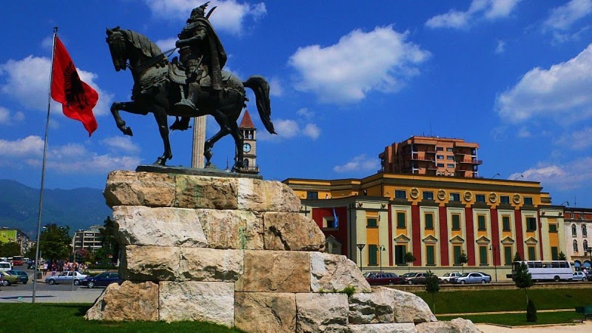Днес в Албания се провеждат парламентарни избори